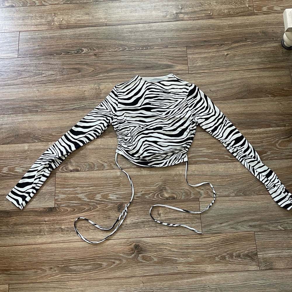 Zebra top
